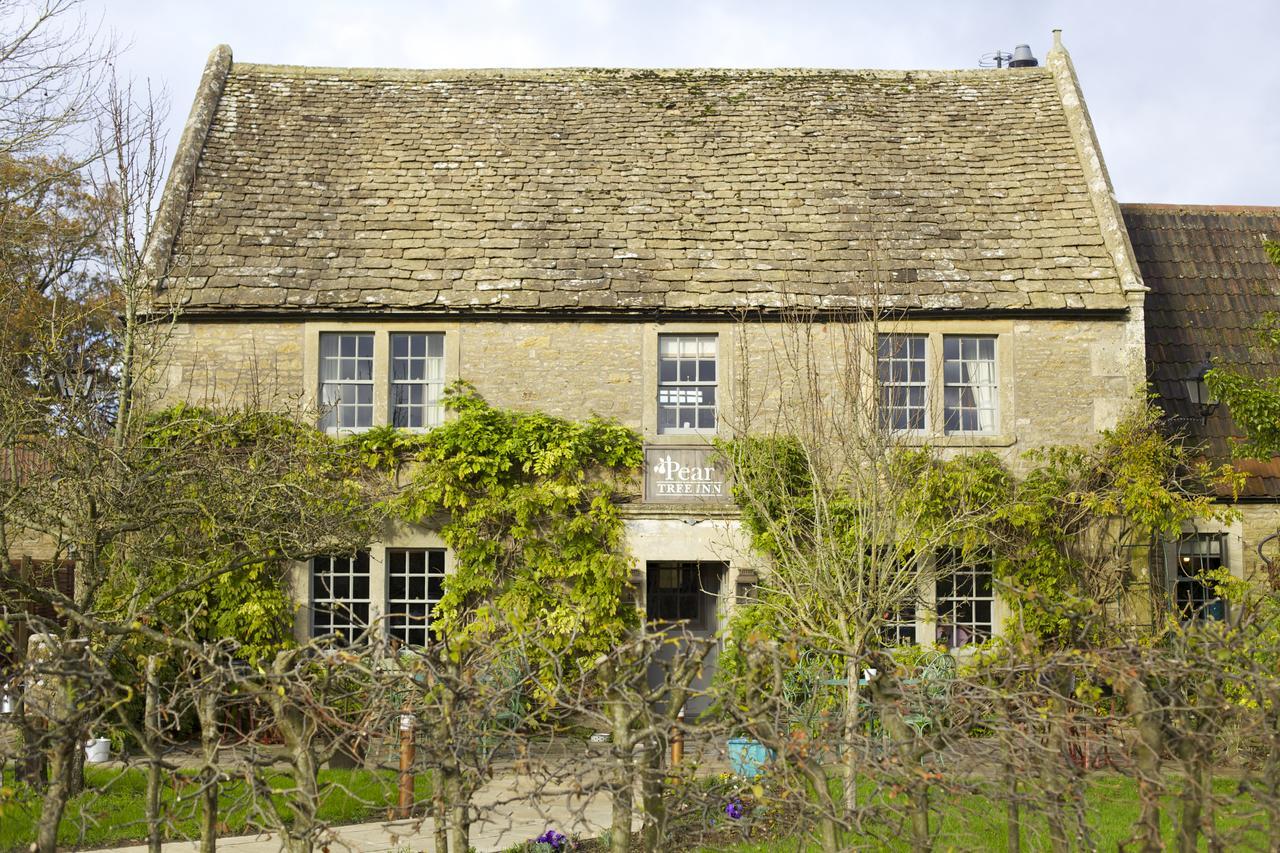 Pear Tree Inn Whitley Whitley (Wiltshire) Exterior foto