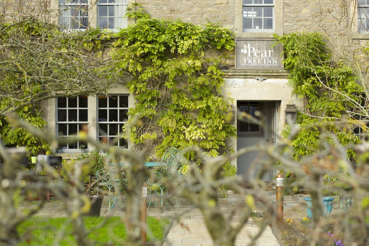 Pear Tree Inn Whitley Whitley (Wiltshire) Exterior foto